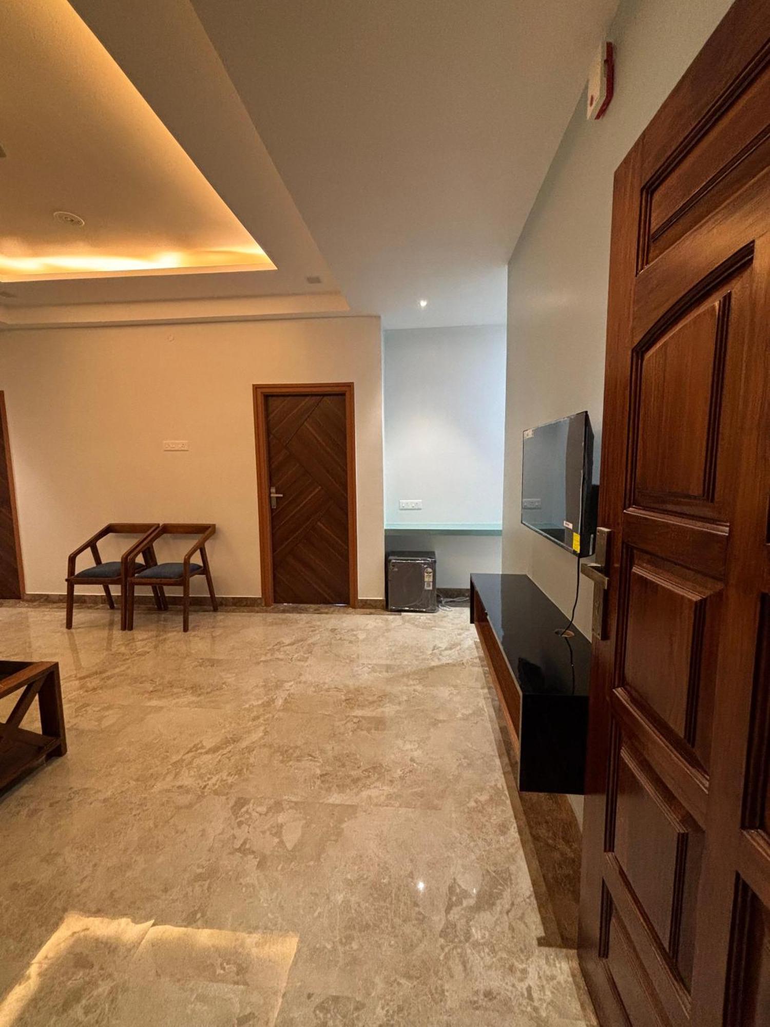 Srirangam Nandavanam Service Apartments Tiruchirappalli المظهر الخارجي الصورة