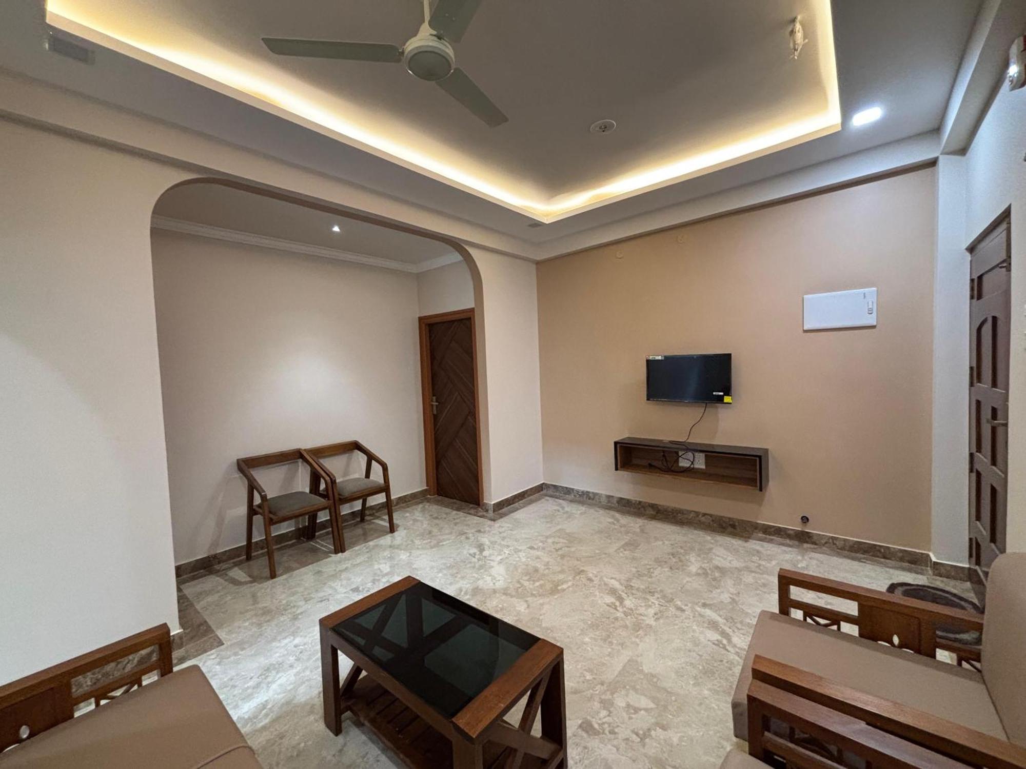 Srirangam Nandavanam Service Apartments Tiruchirappalli الغرفة الصورة